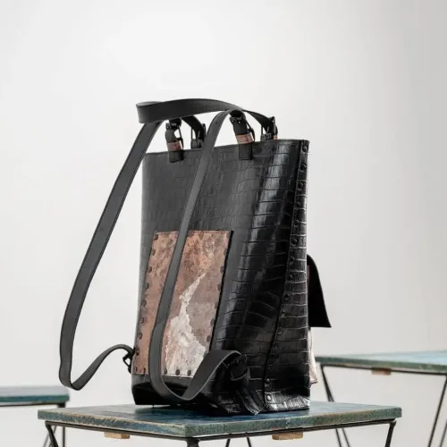 Geantă din piele naturală Queentin Onyx, vedere laterală din spate