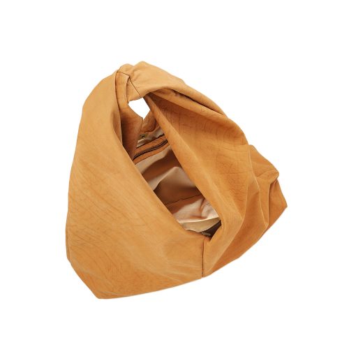 Geantă din piele naturală camel light Cloud Maxi, interior