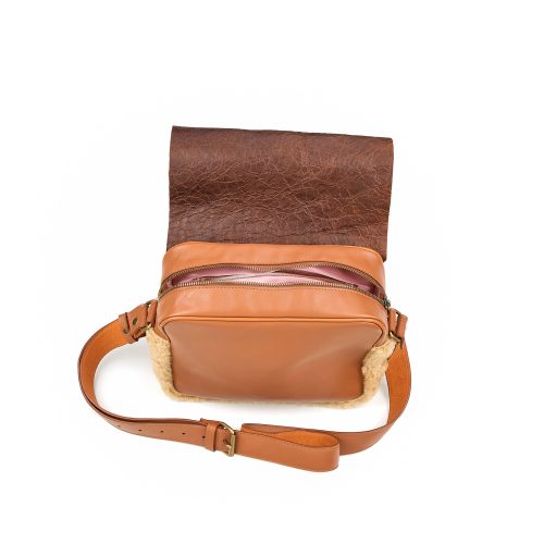 Interior geantă Nina Maxi din piele naturală cognac cu blană