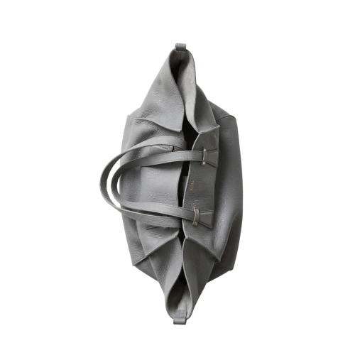 Interior geantă Blake din piele naturală gri perlat.