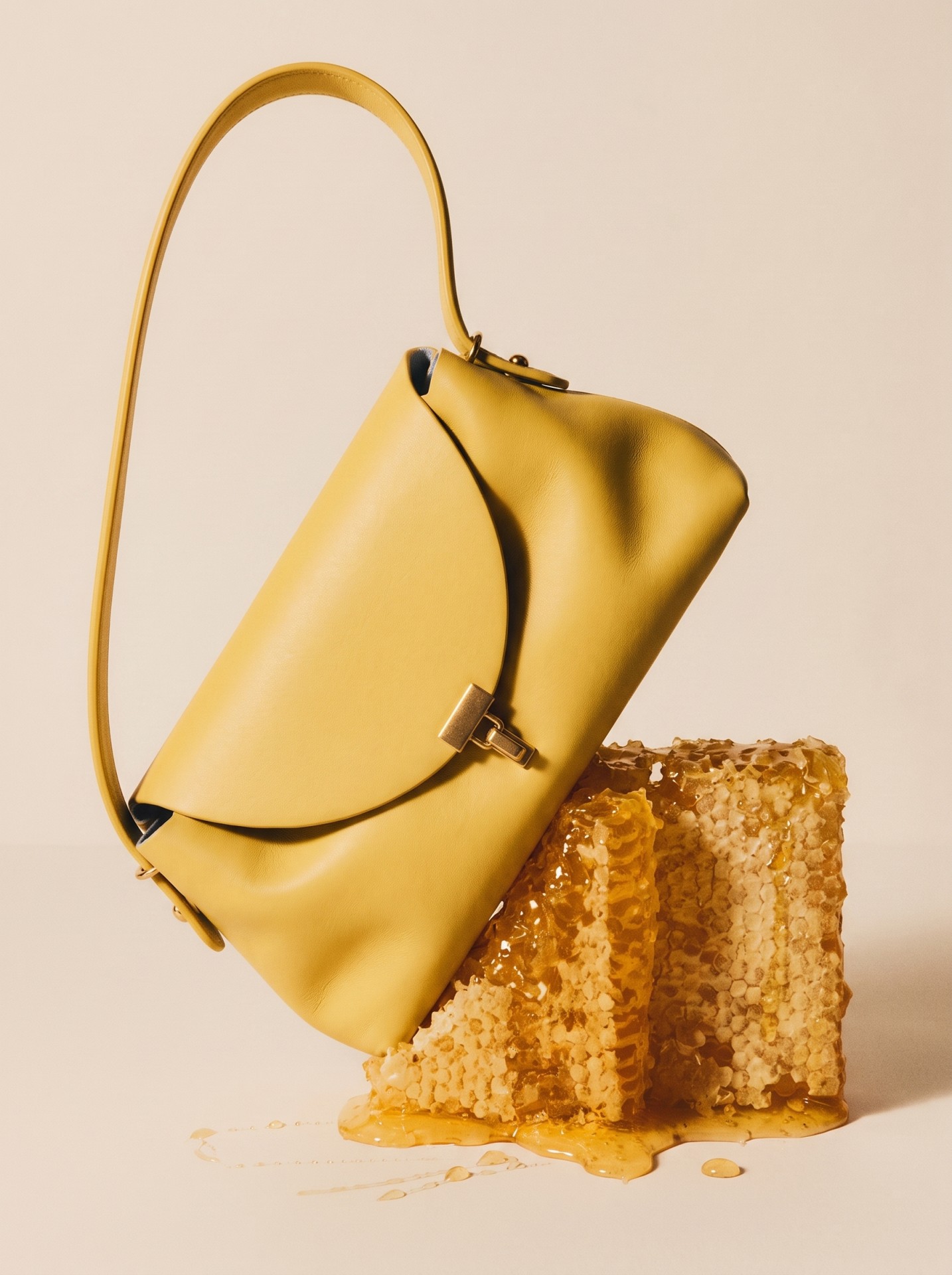 LOU LOU YELLOW LEATHER BAG